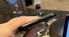 Good
													Apple iPhone Xr - Unlocked, Black, 128 GB, A1984, photo 6 of 6