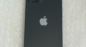 Mint
													Apple iPhone 13 Mini - Unlocked, Midnight, 128 GB, A2481, photo 2 of 6
