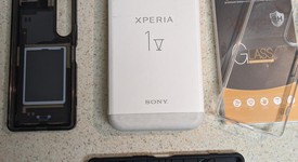 Mint
													Sony Xperia 1 V - Unlocked, Green, 256 GB, 12 GB, photo 2 of 19