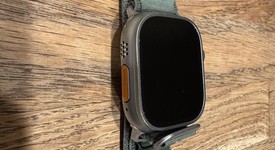 Good
													Apple Watch Ultra 49mm - Unlocked, Titanium, A2622, photo 2 of 8