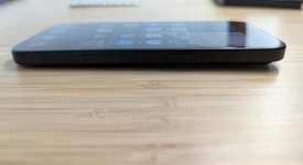 Mint
													Apple iPhone 16 - Unlocked, Black, 128 GB, A3081, photo 4 of 9