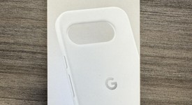 New
													Google Pixel 9a - Unlocked, Porcelain, 128 GB, 8 GB, photo 6 of 6
