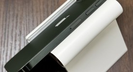 Good
													Apple iPhone 13 Pro Max - Unlocked, Green, 128 GB, A2484, photo 5 of 7