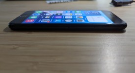 Good
													Apple iPhone SE 3rd Gen 2022 - Unlocked, Midnight, 128 GB, A2595, photo 4 of 15