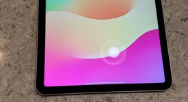Mint
													Apple iPad Air 5th Gen - Wi-Fi, Starlight, 64 GB, A2588, photo 1 of 10