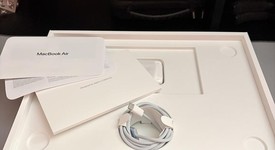 Mint
													MacBook Air 2025 (M4) - 13" - Apple M4, Sky Blue, 512 GB, 16 GB, photo 5 of 8