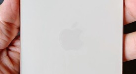 Mint
													Apple iPhone 16 Pro - Xfinity, Desert, 128 GB, A3083, photo 5 of 12