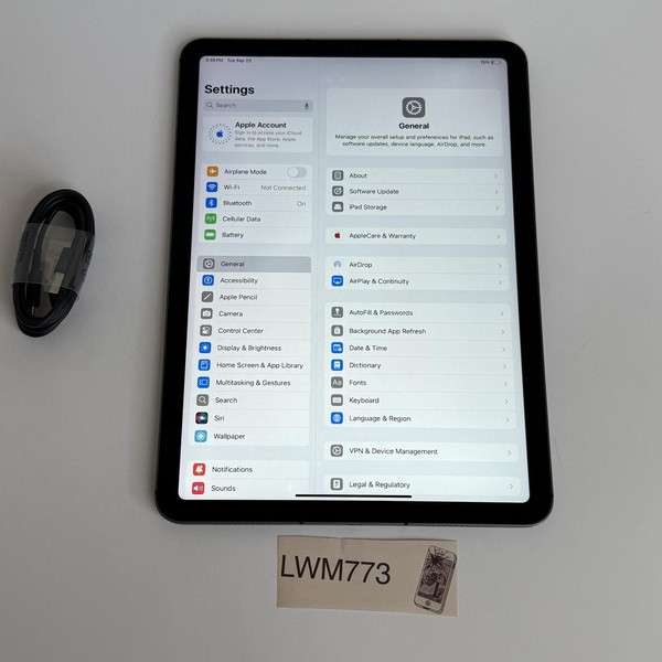 Apple iPad Air 4th Gen - Unlocked, Gray, 64 GB, A2324