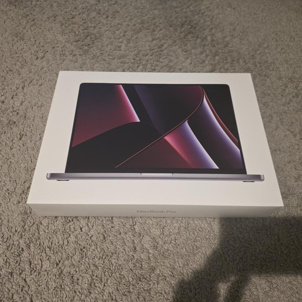 MacBook Pro 2023 - 16 inch - 512 GB, Gray, 16 GB, Apple M2 Pro 12-core