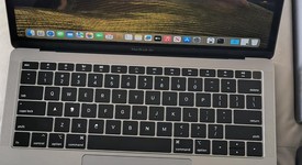 Fair
													MacBook Air 2019 - 13" - I5, Gray, 128 GB, 8 GB, photo 1 of 12