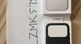 New
													Apple iPhone 17 Pro - Unlocked, Silver, 1 TB, A3256, photo 2 of 4