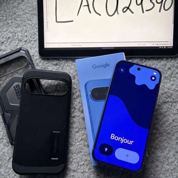 Google Pixel 10 - Unlocked, 256 GB, Indigo, GLBW0