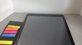 Good
													Apple iPad 9th Gen - Unlocked, Gray, 256 GB, A2603, photo 2 of 5