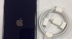 Mint
													Apple iPhone SE 3rd Gen 2022 - Unlocked, Midnight, 64 GB, A2595, photo 1 of 9