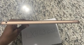Fair
													Apple iPad 7th Gen - Wi-Fi, Gold, 32 GB, A2197, photo 3 of 4