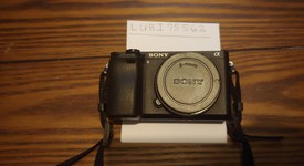 Good
													Sony a6300 - Black, photo 1 of 6