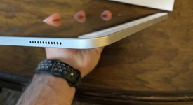 Mint
													Apple iPad 10th Gen - Wi-Fi, Silver, 256 GB, A2696, photo 4 of 12
