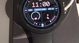 Mint
													Google Pixel Watch 3 - Unlocked, Black, 45mm, LTE, photo 3 of 10