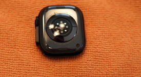 Good
													Apple Watch Ultra 2 49mm - Unlocked, Black, A2986, photo 3 of 44