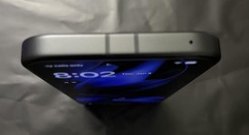 Mint
													Google Pixel 9a - T-Mobile, Obsidian, 128 GB, 8 GB, photo 4 of 4