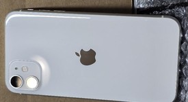 Good
													Apple iPhone 11 - Unlocked, White, 128 GB, A2111, photo 4 of 15