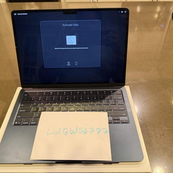 MacBook Air 2025 (M4) - 13 inch - 256 GB, Midnight, 16 GB, Apple M4