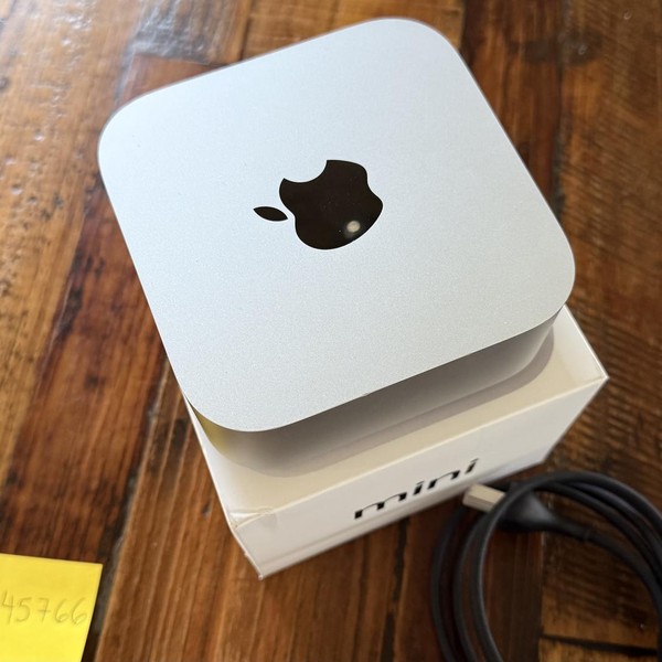 Mac Mini 2024 - 256 GB, 16 GB, Apple M4