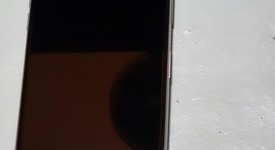 Mint
													Apple iPhone X - Verizon, Silver, 64 GB, A1865, photo 2 of 15