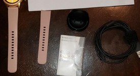 Good
													Samsung Galaxy Watch 42mm - Rose Gold, Bluetooth, photo 1 of 8