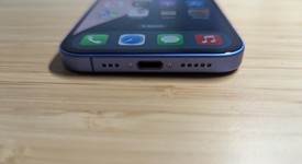 Good
													Apple iPhone 16 - Verizon, Ultramarine, 128 GB, A3081, photo 3 of 12