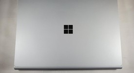 Good
													Microsoft Surface Book 2 15" - I7, 256 GB, 16 GB, photo 3 of 9
