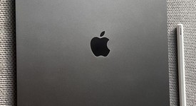 Mint
													Apple iPad Pro 12.9" 5th Gen 2021 - Wi-Fi, Gray, 256 GB, photo 1 of 9