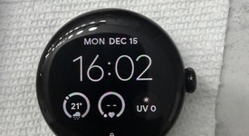 Fair
													Google Pixel Watch 2 - Unlocked, Black, LTE, photo 4 of 7