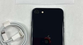 Mint
													Apple iPhone SE 3rd Gen 2022 - Unlocked, Midnight, 64 GB, A2595, photo 1 of 8