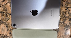 Mint
													Apple iPad Mini 7th Gen - Unlocked, Gray, 128 GB, A2995, photo 5 of 6