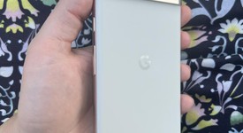 Mint
													Google Pixel 8 Pro - Unlocked, Porcelain, 256 GB, 12 GB, G1MNW, mmWave 5G, photo 4 of 12