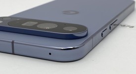 Mint
													Google Pixel 10 Pro XL - Unlocked, Moonstone, 256 GB, GUL82, photo 4 of 5