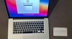 Good
													MacBook Pro 2014 (Retina) - 15" - Silver, 512 GB, 16 GB, photo 1 of 9