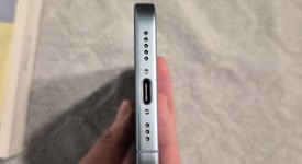 Mint
													Apple iPhone 17 - Unlocked, Mist Blue, 256 GB, A3258, photo 5 of 7