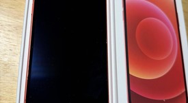 Good
													Apple iPhone 12 - Unlocked, Red, 64 GB, A2172, photo 4 of 6