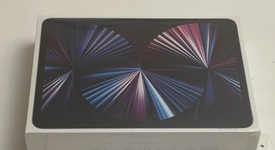New
													Apple iPad Pro 11" 3rd Gen 2021 - Wi-Fi, Silver, 256 GB, photo 1 of 2