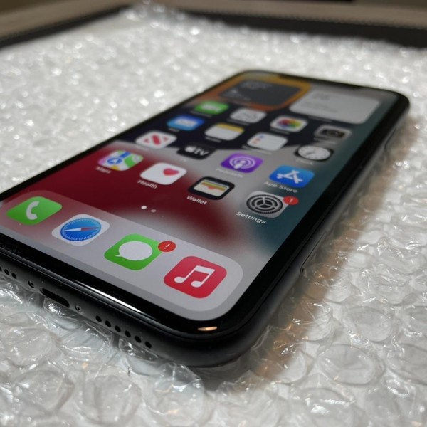 Apple iPhone Xr - Unlocked, 64 GB, Black, A1984