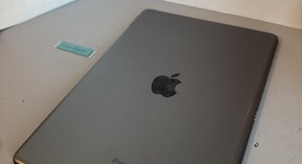 Good
													Apple iPad 9th Gen - Wi-Fi, Gray, 64 GB, A2602, photo 4 of 5