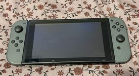 Good
													Nintendo Switch - Red & Blue, 32 GB, photo 4 of 15