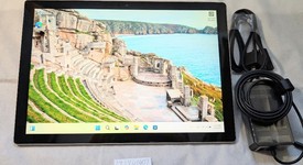 Fair
													Microsoft Surface Pro 5 (2017) - Wi-Fi, Silver, 256 GB, 8 GB, photo 1 of 7