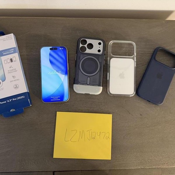 Apple iPhone 17 Pro - Unlocked, 256 GB, Silver, A3256