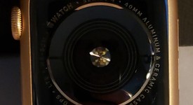 Good
													Apple Watch Series 4 40mm - Unlocked, Gold, A1975 - Cellular, Aluminum, photo 5 of 8