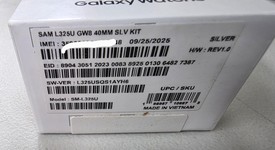 New
													Samsung Galaxy Watch8 - Unlocked, Silver, SM-L325, 40mm, photo 4 of 4