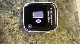 Good
													Apple Watch Series 7 45mm - Verizon, Starlight, A2477 - Cellular, Aluminum, photo 2 of 5