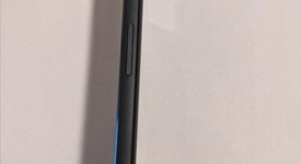 Good
													Google Pixel 2 - Verizon, Black, 128 GB, Verizon Edition, photo 3 of 7